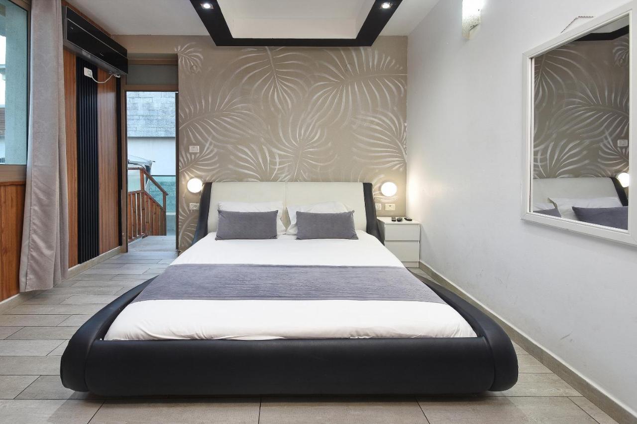 Nofim Suites Tiberias Ngoại thất bức ảnh